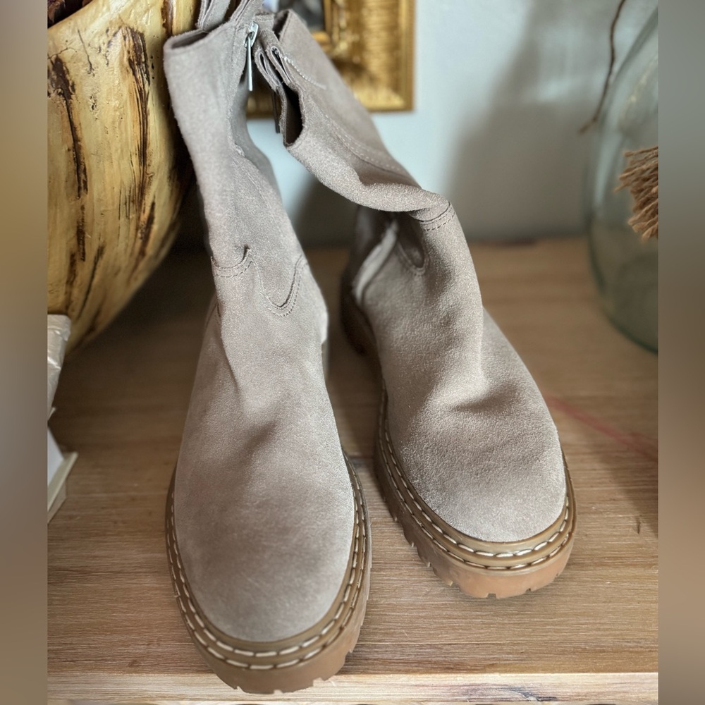 Splendid Taupe Suede Combat Boots 🤎 Lug Sole Ankle Boots | Retail $180 - Picture 3 of 6